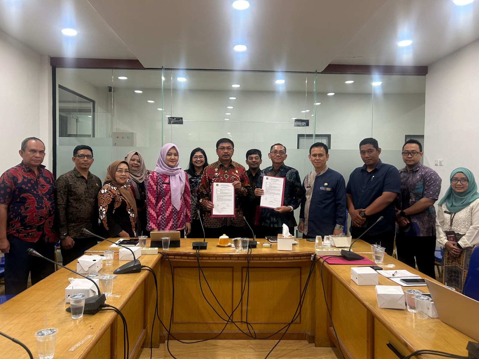 bapemperda-dprd-kayong-utara-hadiri-rapat-pengharmonisasian-rancangan-peraturan-daerah-20250707120934